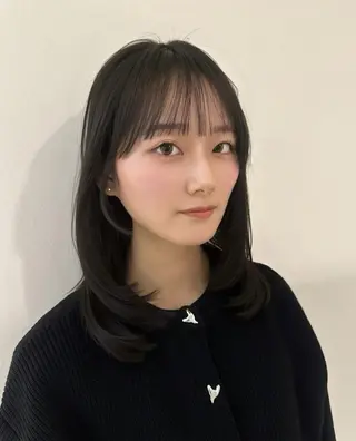 セミロング 中韓🇨🇳🇰🇷 トレンド&髪質改善のヘアスタイル