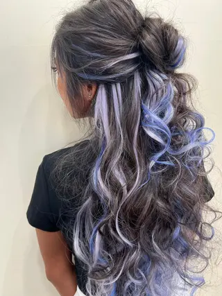 ロング カラー ヘアアレンジ WEST OLAND 安藤のヘアスタイル