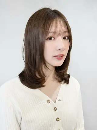 ミディアム カラー 池袋/小顔レイヤー/ 顔まわり/taigaのヘアスタイル