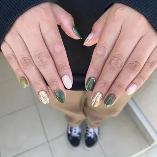 ネイル ネイルサロン Meluríのネイルデザイン