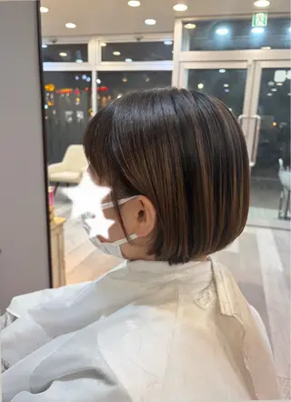 ショート レイヤー/透けカラー ✨KANAのヘアスタイル