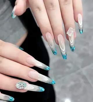 ネイル Luvia Ginzaのネイルデザイン