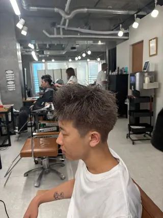 カラー メンズ 下北沢メンズパーマ 特化園田　楓莉のヘアスタイル