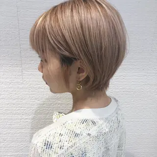 ショート カラー 似合わせ/レイヤー /ボブ/新谷のヘアスタイル