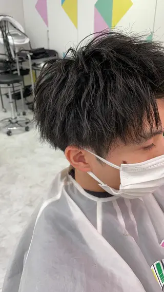 ミディアム カラー パーマ ヘアアレンジ メンズ キッズ メンズ特化美容師 aiの眉毛・アイブロウイメージ