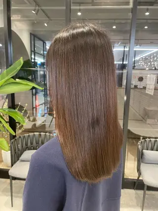 セミロング レイヤーカット 瑠輝のヘアスタイル