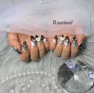 ネイル b.nari nailのネイルデザイン