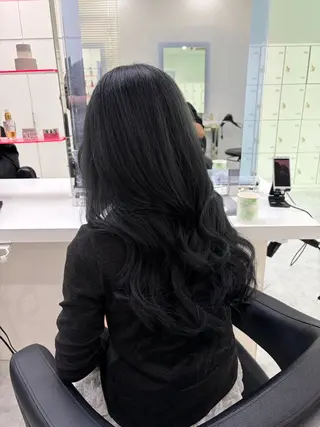 ロング カラー 野口 楓華のヘアスタイル