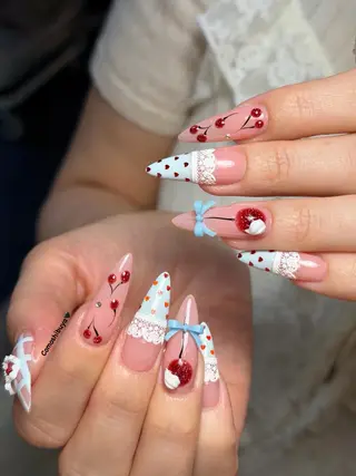 ネイル CoMo Nailのネイルデザイン