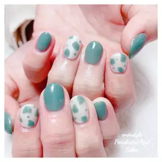 ミディアム ネイル 🐾enen style 🐾のネイルデザイン