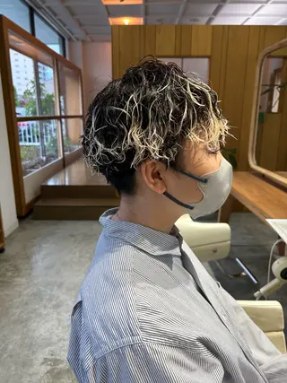 ショート パーマ メンズ 佐藤 悠生 メンズパーマ.カットのヘアスタイル