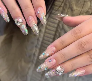 ネイル エリ🫧 nail池袋東口のネイルデザイン