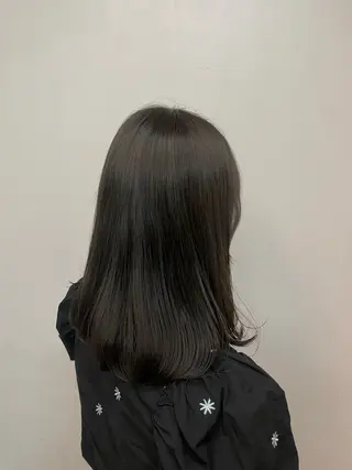 ミディアム 艶カラー/縮毛矯正 🩰chihiroのヘアスタイル