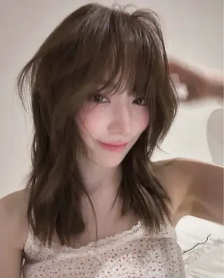 ロング カラー ラベンダー💜グレー 🩶ミント🩵のヘアスタイル