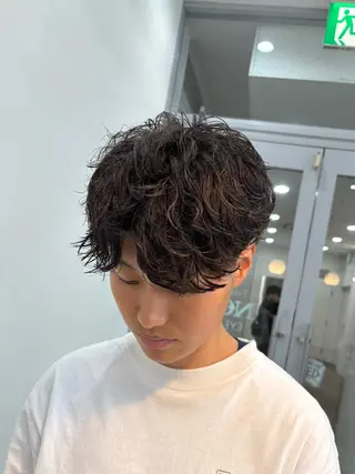 パーマ メンズ 京都河原町 メンズパーマ助川龍哉のヘアスタイル
