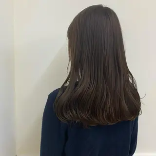 ロング カラー パーマ ヘアアレンジ メンズ キッズ ネイル マツエク・マツパ レイヤーカット／ 巻ける縮毛矯正のヘアスタイル