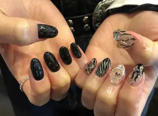 ネイル パラあり！フィルイン 美フォルムのネイルデザイン