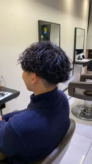 ショート パーマ メンズ 野老 海音のヘアスタイル