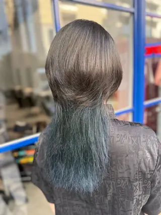 ロング カラー Nene 🪽🤍推しカラーのヘアスタイル