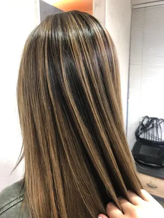 ロング カラー ブリーチ/髪質改善 店長　板垣智大のヘアスタイル