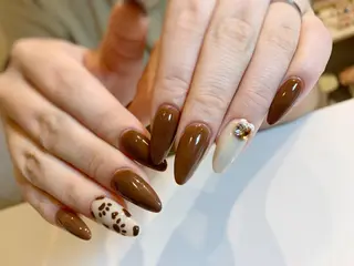 ネイル salon de Tiaraのネイルデザイン