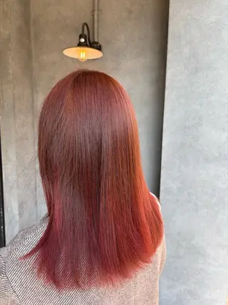 セミロング カラー ケアブリーチ🥣 縮毛矯正Ryokoのヘアスタイル