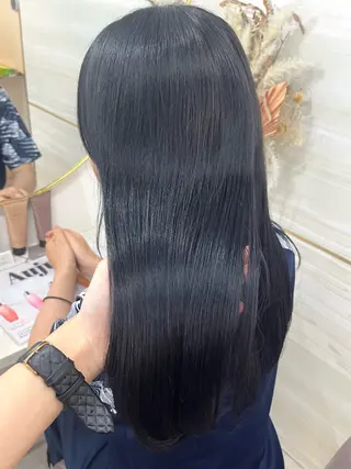 セミロング あみ/暗髪オリ ーブ特化🍃髪質改善のヘアスタイル