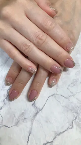 ネイル Agu. Nail tomoのネイルデザイン