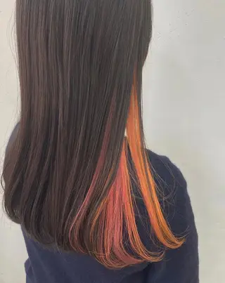 ロング あやか 白髪ぼかしハイライトのヘアスタイル