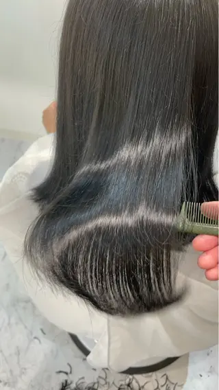 ミディアム カラー ヘアアレンジ 具志堅 良のヘアスタイル