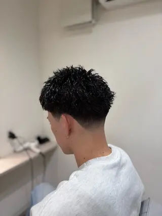 ショート メンズ 深澤 知樹のヘアスタイル