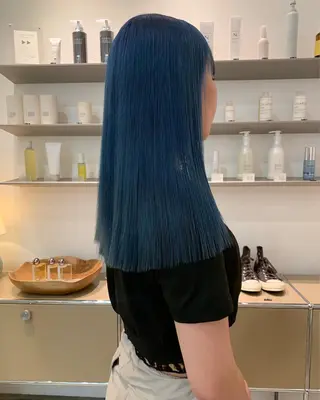 ロング カラー ブリーチカラーが人気 onnuのヘアスタイル