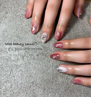 ネイル LAVISH 大和店 🤱子連れ大歓迎のネイルデザイン