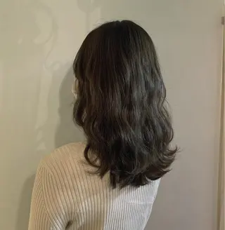 セミロング カラー パーマ ヘアアレンジ メンズ キッズ ネイル マツエク・マツパ sumina すみなのヘアスタイル