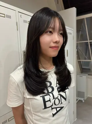 ロング 藤井 ユウキのヘアスタイル