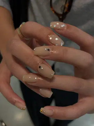 ネイル Salondevi2 isanaのネイルデザイン