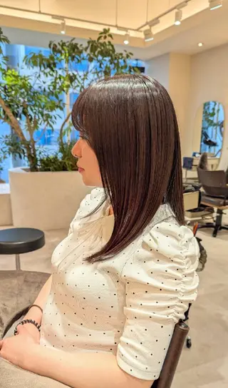 ミディアム カラー いずみ こずえのヘアスタイル