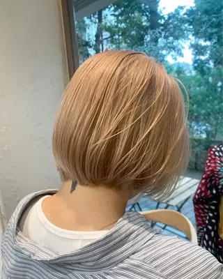 カラー 🌸ここみ🌸 透明感カラー🩶パリのヘアスタイル