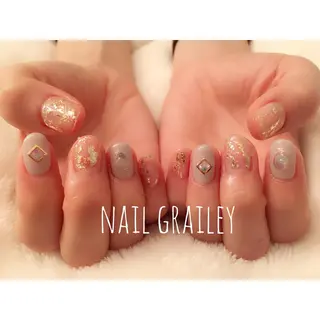 ネイル Grailey nail salonのネイルデザイン