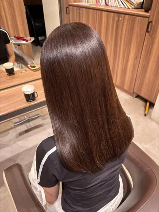 セミロング 山田 悠朱里のヘアスタイル