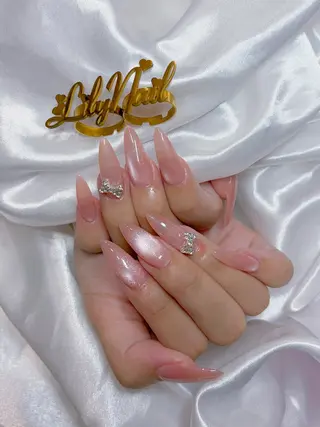 ネイル MIKA LILYのネイルデザイン