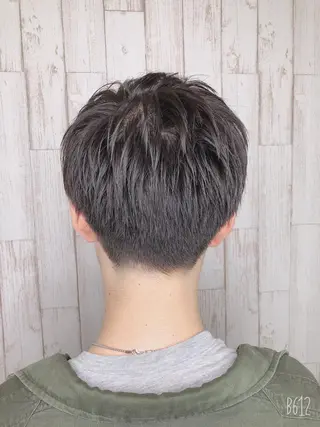 メンズ デザインカラー🎨 下北沢 / 磯部のヘアスタイル