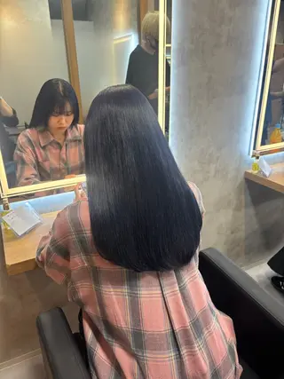 ロング カラー パーマ ヘアアレンジ 透明感ブリーチカラー 🌈TOMOHIROのヘアスタイル