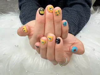 ネイル MIKIネイル YUKAのネイルデザイン