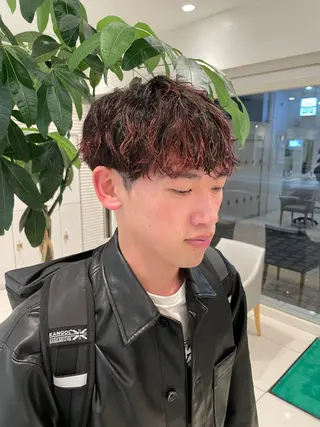 ショート パーマ メンズ 樋笠 知佳のヘアスタイル
