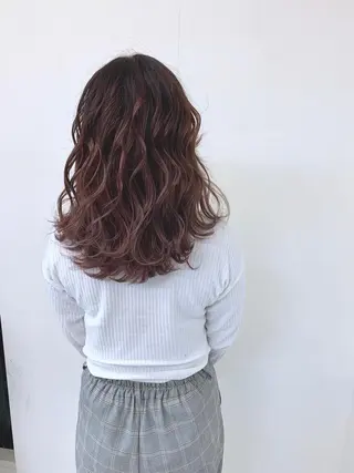 ミディアム 穐田 司樹のヘアスタイル