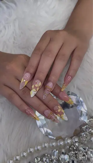 ネイル MADIA ___rinaのネイルデザイン
