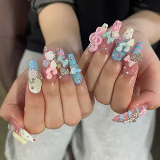 ネイル NiJi Nailsのネイルデザイン