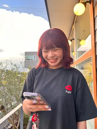 ミディアム カラー 吉水 果穂のヘアスタイル
