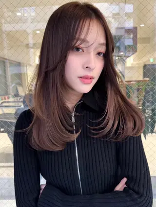 セミロング カラー ヘアアレンジ 🫧透明感カラー/ Wカラー🫧namiのヘアスタイル